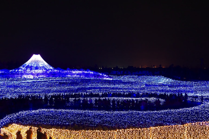 LED в Япония - Nagashima-Photo:Tairoy