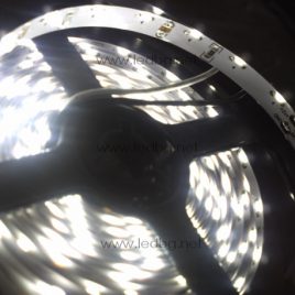 LED лента 60LEDs/m. SMD 335 IP 20 бяла – невлагозащитена странично светене